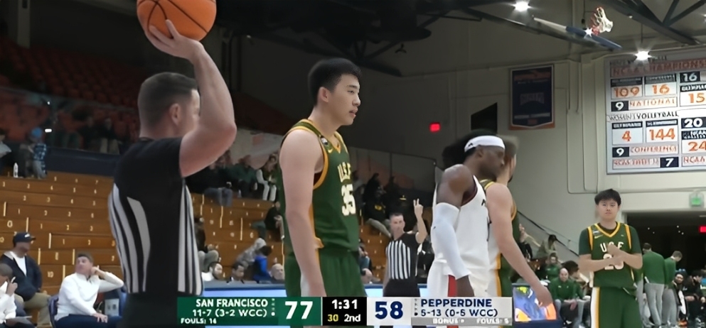 V体育登录网站-生涯之夜💥王俊杰14中10砍27分&amp;轰7记三分 赵维伦3助王俊杰建功