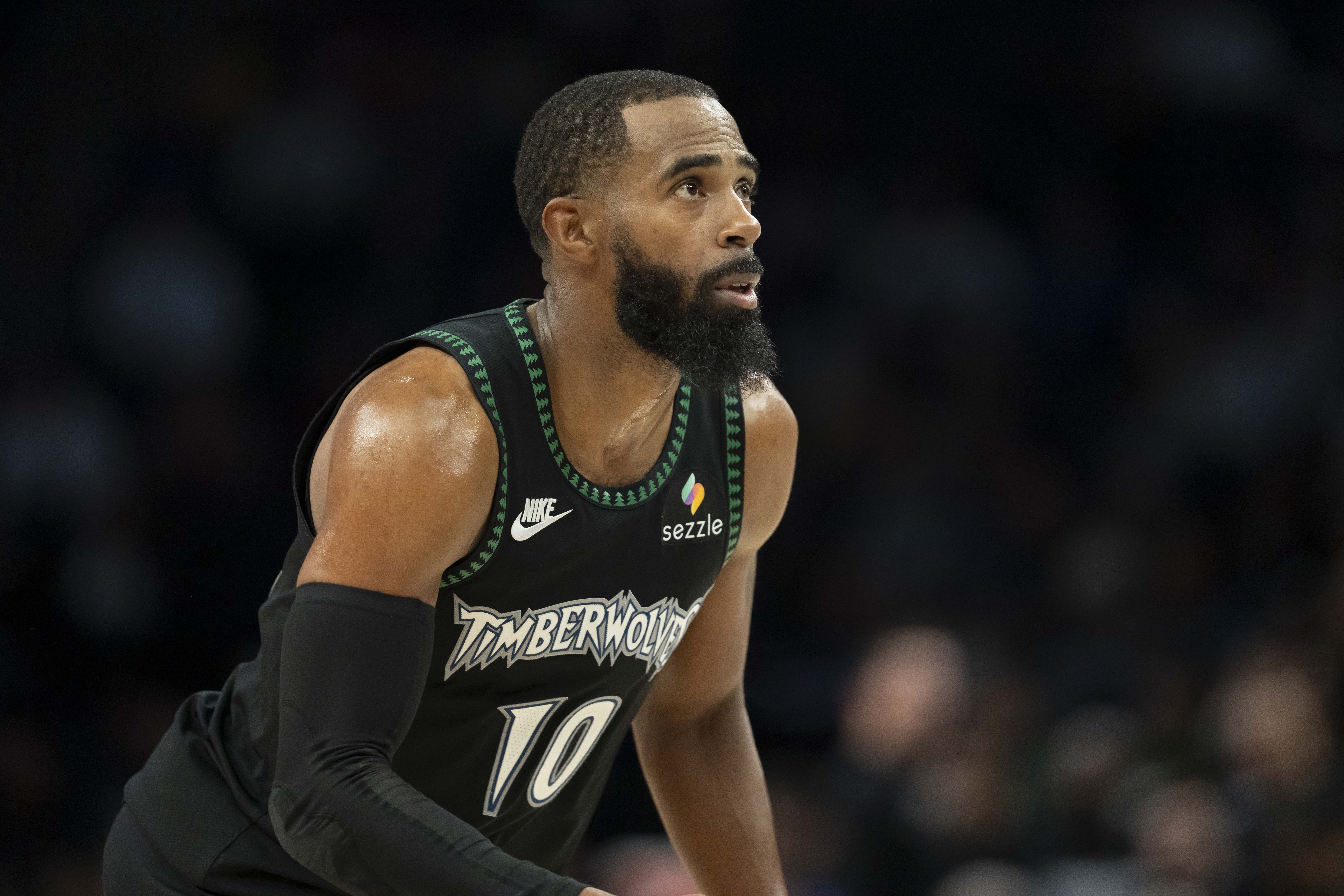 V体育在线官网-里程碑预警！康利再拿1助 将达6727次&amp;独占历史助攻榜第25位！